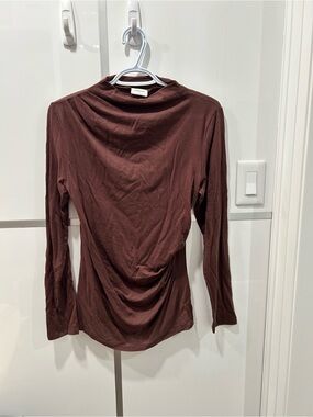 Babaton Brown Long Sleeve Ruched Top